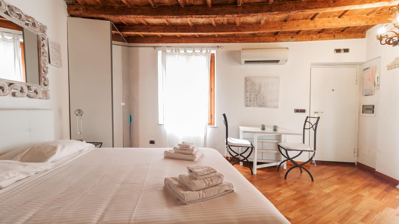 Italianway-Ponte Vetero Apartment Milano Ngoại thất bức ảnh